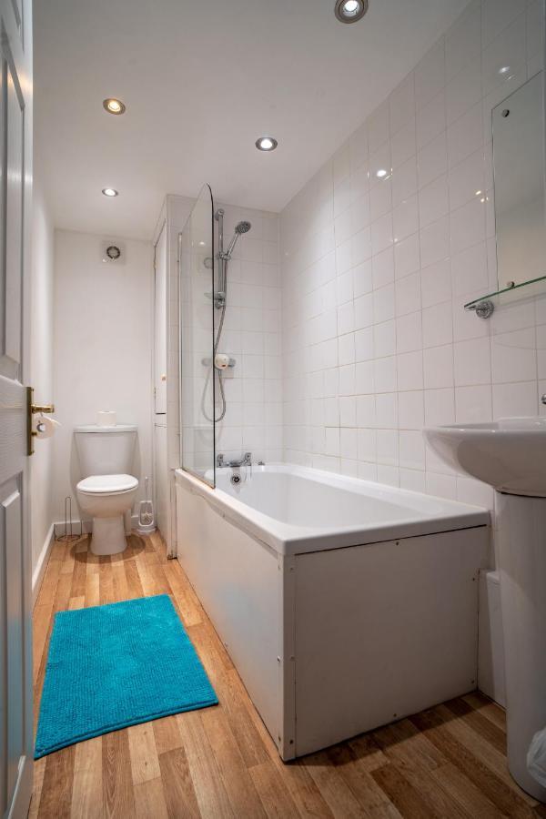 The Torrs Apartments New Mills Extérieur photo